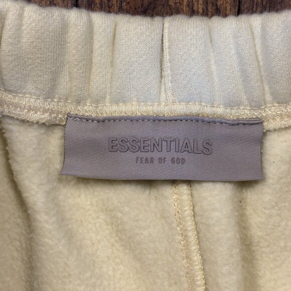 Essentials Fear Of God Shorts Kids Youth Size 12 Yellow Comfort Athletic - Picture 13 of 15